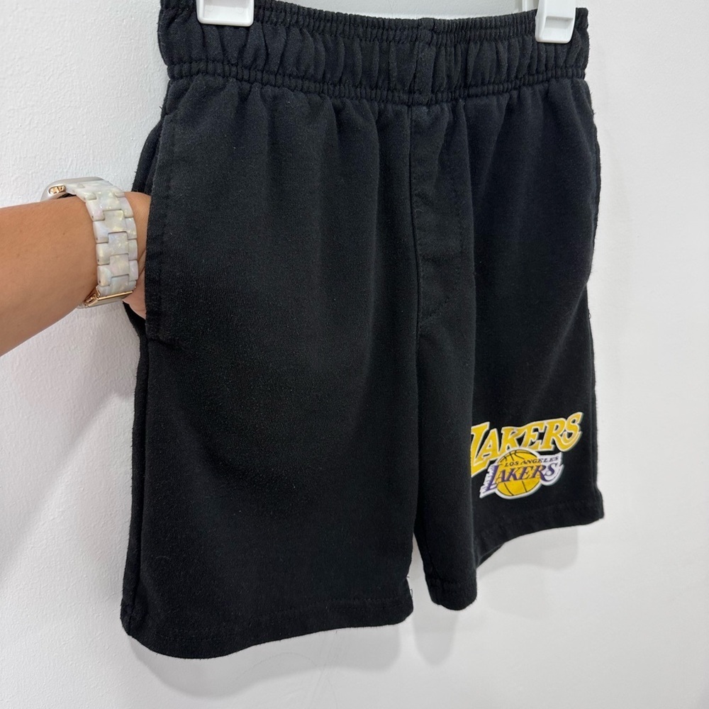 NBA Lakers Kids Black Shorts with Pockets - Size S (8) - Picture 5 of 12